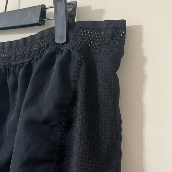 Champion C9 Black Reflective Running Shorts Size XXL - Picture 5 of 7